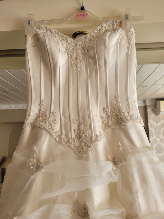 Платье свадебное