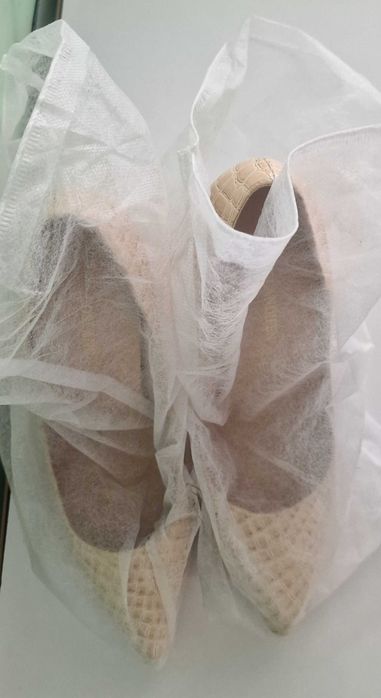 Дамски токчета, змийска кожа