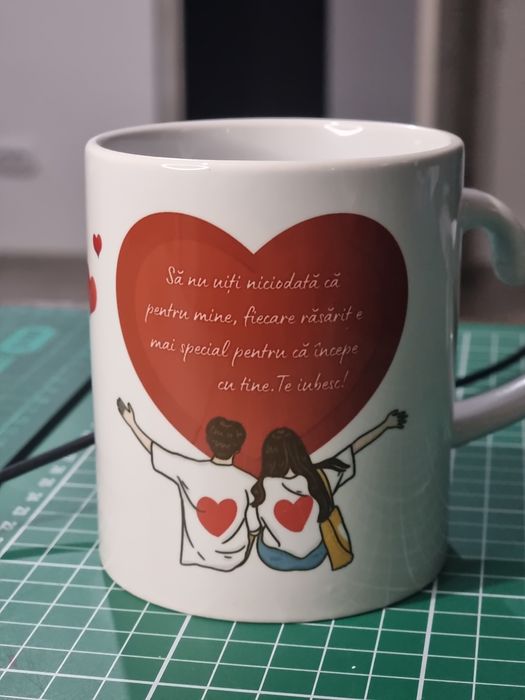 Căni personalizate cu imagine și text