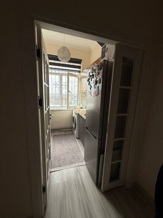 Sotiladi srochni 2 xona BM group