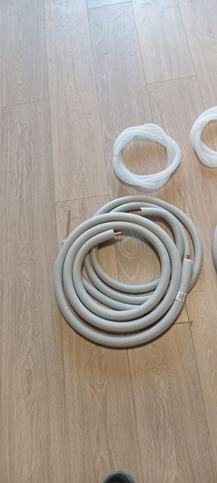 Продам срочно два комплекта трубки медные для кондиционера без гаек