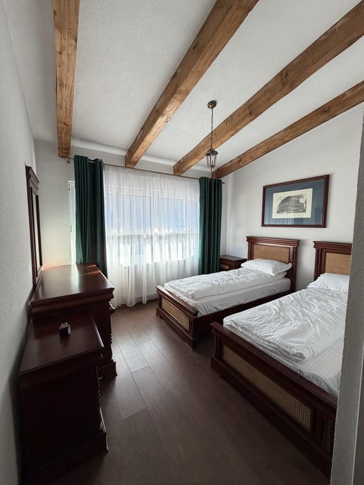 Închiriere Cabana Piatra Buru - 15 dormitoare | până la 29 persoane