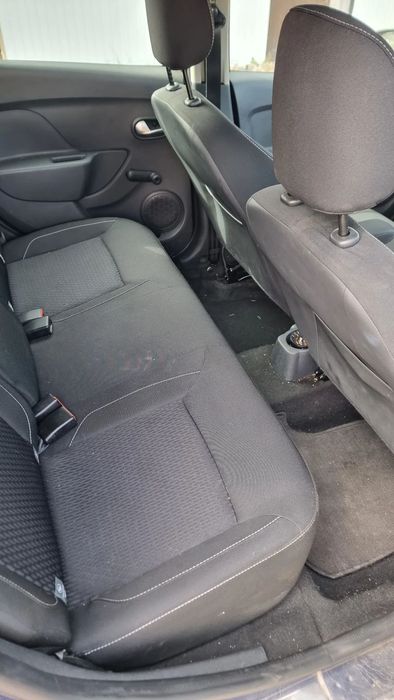Dacia Logan 2017 benzină, 5.377 € — imagine 5