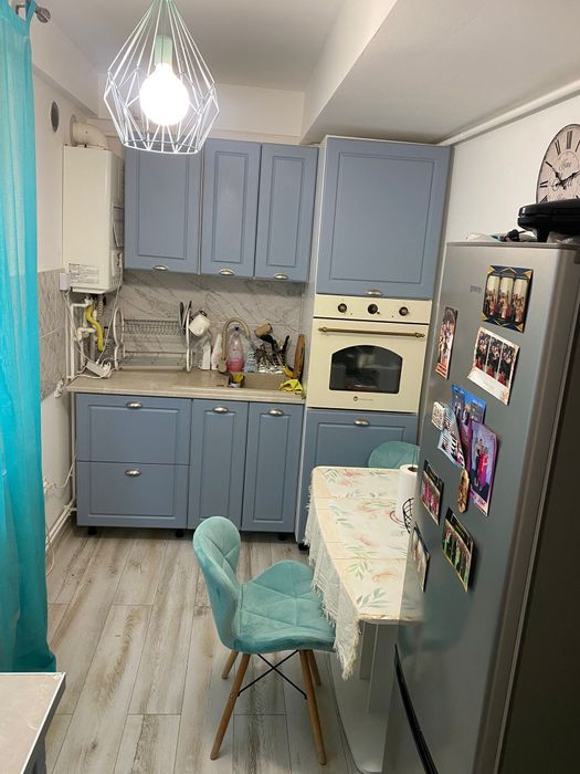 Închiriez garsoniera 1 Mai