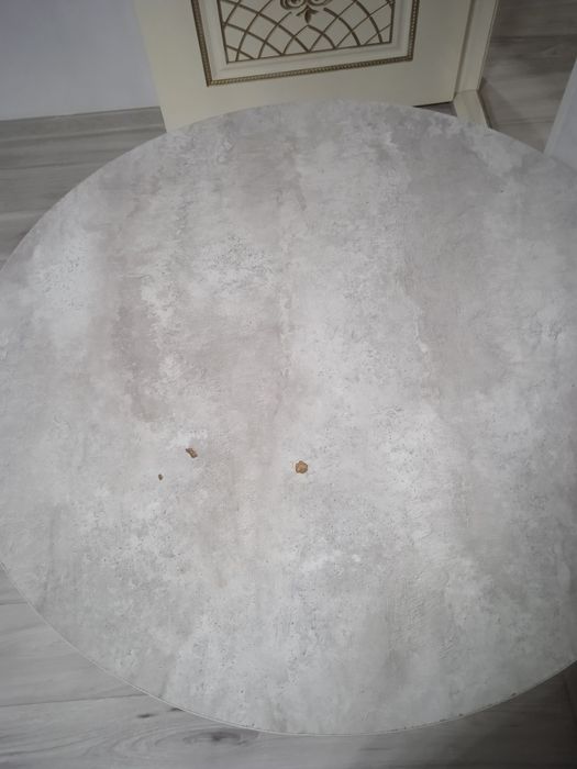 Продам стол и стульчики