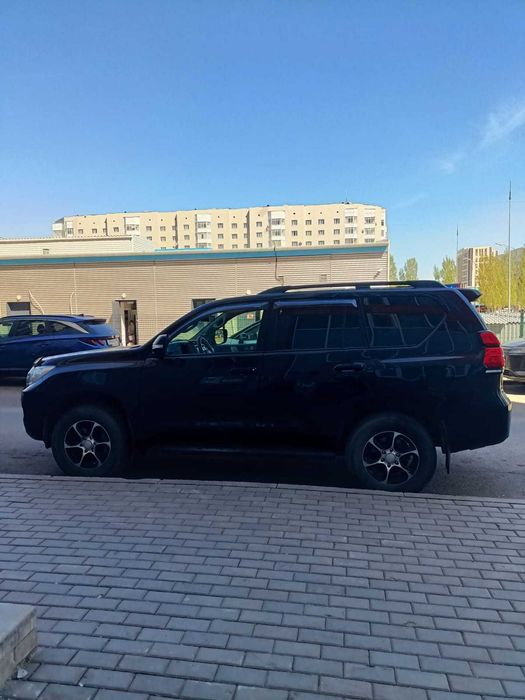 продам Toyota Land Cruiser Prado 150
