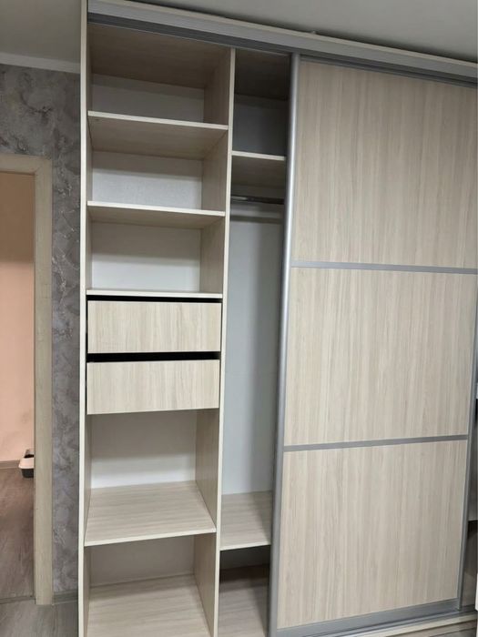 Продам шкаф купе