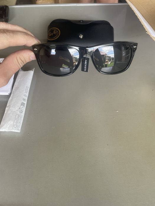 Ochelari rayban noi