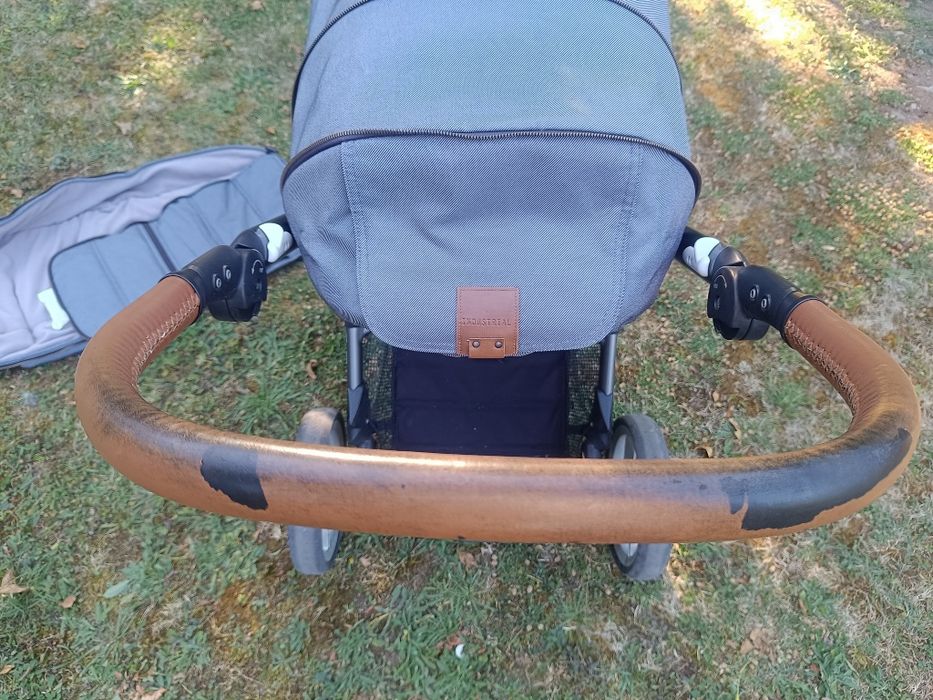 Бебешка количка Mutsy evo