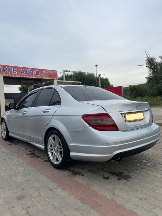 Portbagaj w204 mercedes