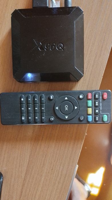 Телевизор Samsung 40" + Приставка Android