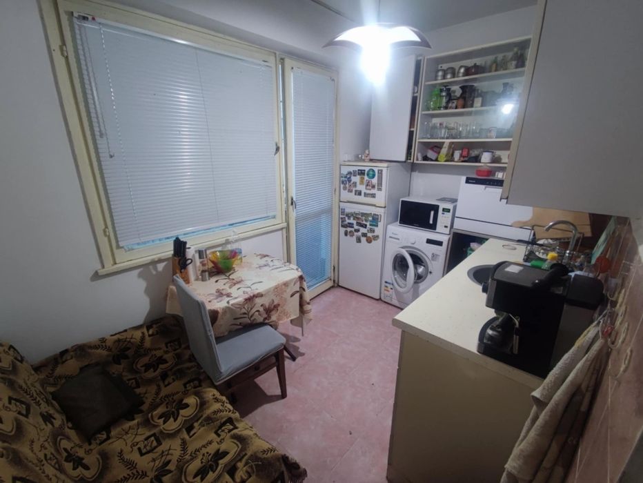 Продава се Двустаен апартамент в София, Дружба 1 - 65 кв.м за 1020 €/кв.м - Снимка #2