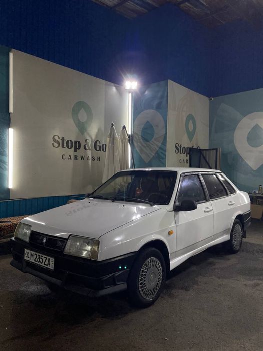 Vaz 21099 sotiladi