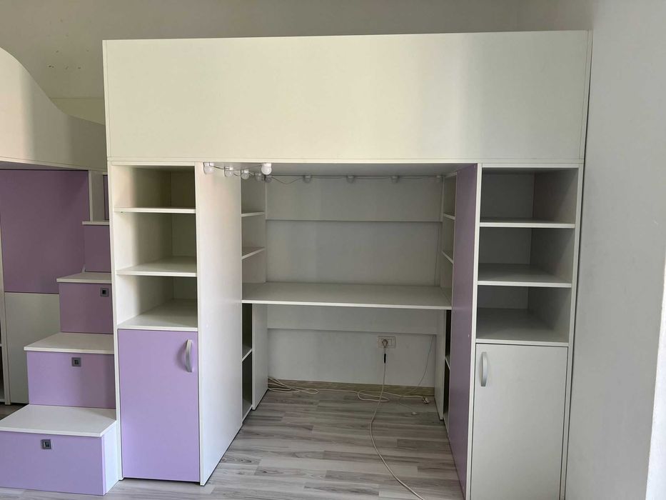 Vând mobilă de tineret