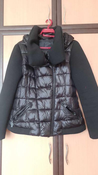 Късо черно зимно яке