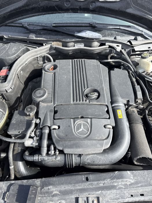 На Части Mercedes C180 CGi Автомат/ комби