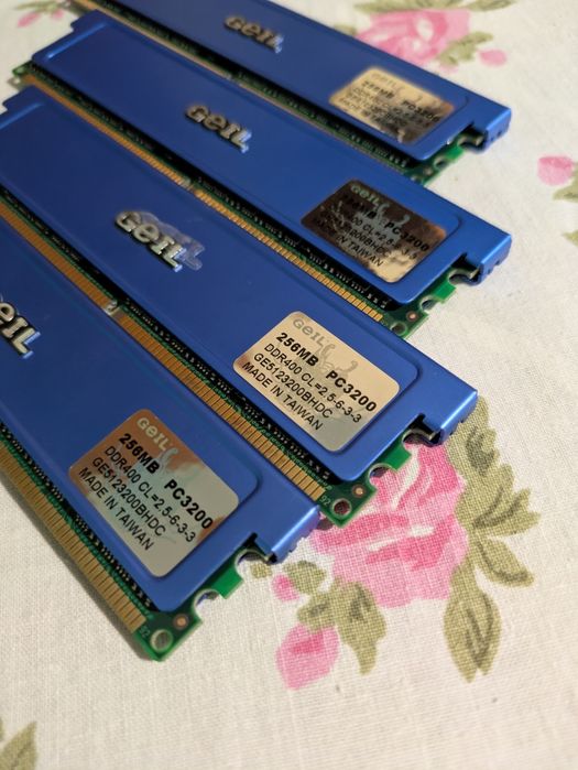 Memorii Geil 256 MB PC3200