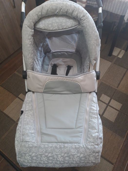 Детская коляска зима-лето