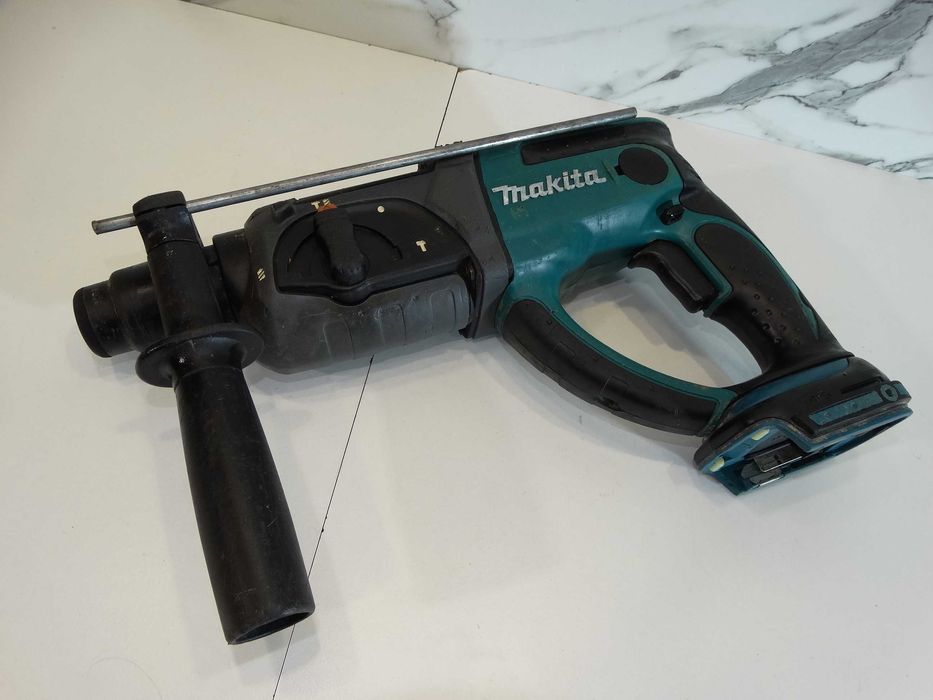 Makita DHR 202 - Акумулаторен перфоратор