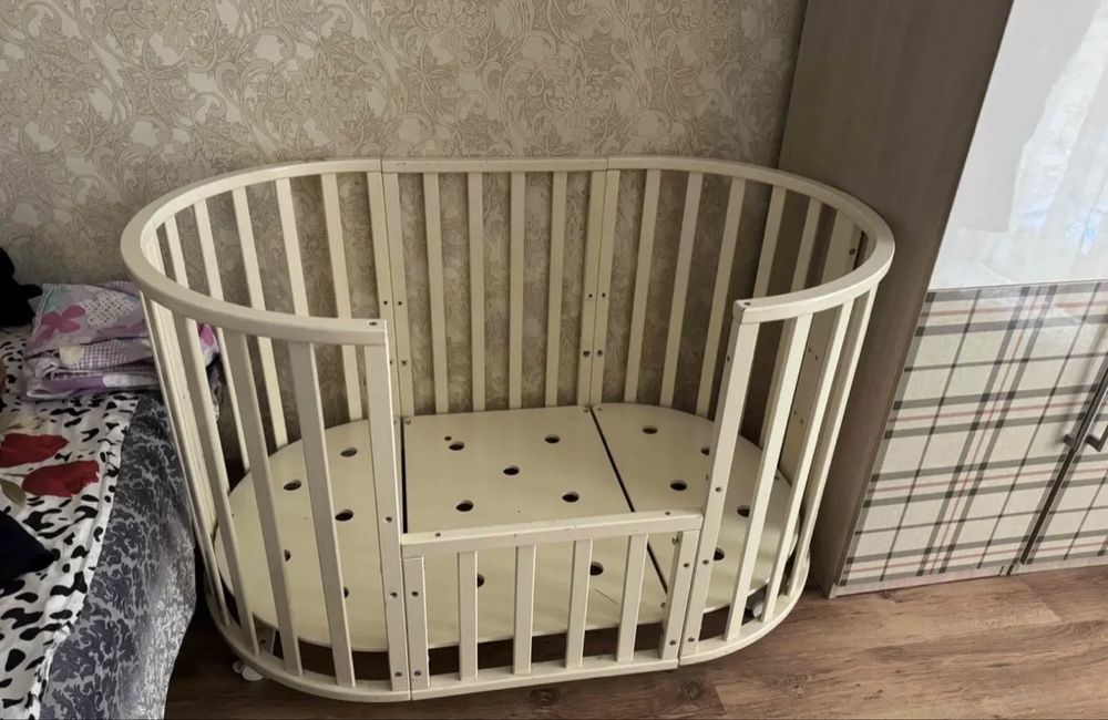 Продам кроватку