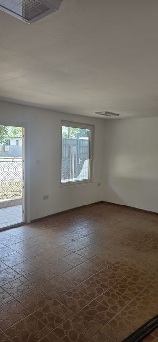 Casa +spatiu comercial in Hemeiusi