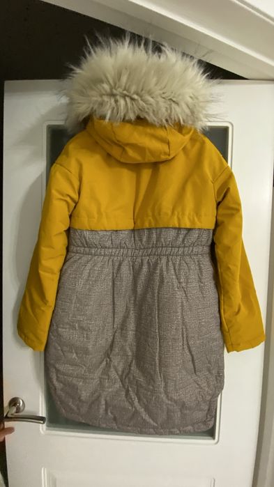 Зимняя куртка на девочку 152 см