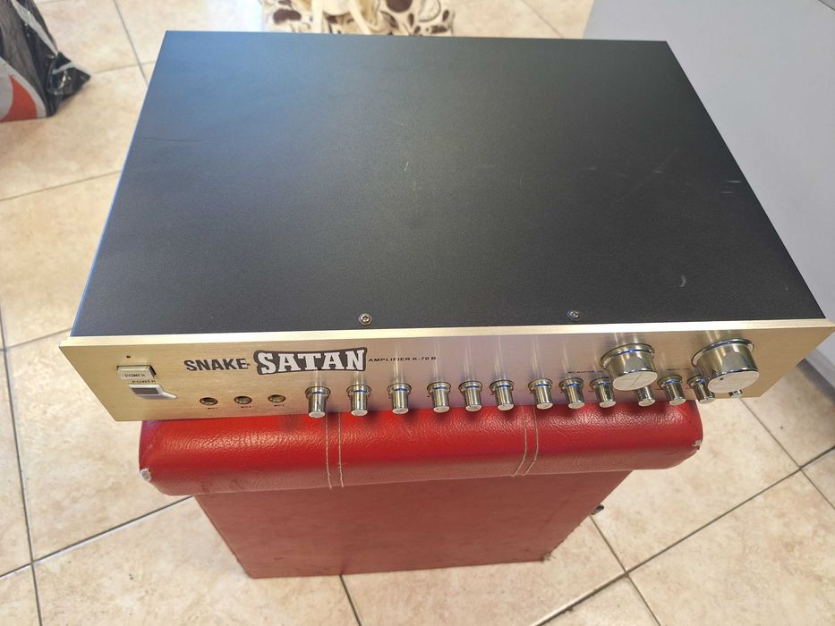 Усилвател Amplifier