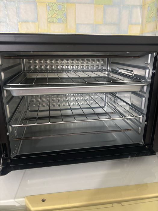 Продам духовку,пользовались раз