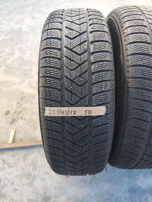 225/65/17 Pirelli