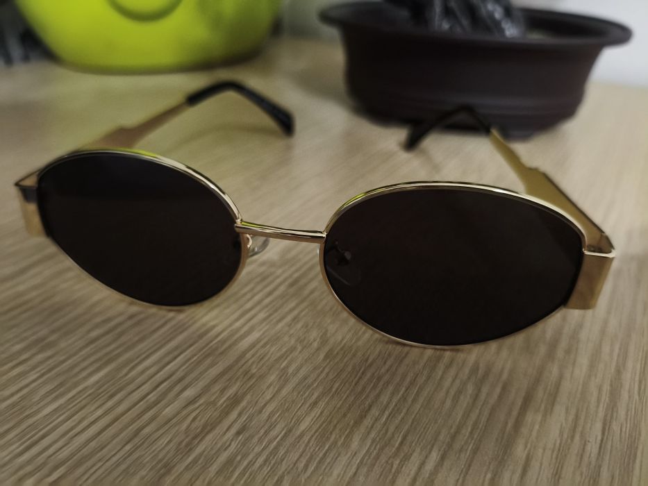 Солнцезащитные очки Celine Paris JK9883