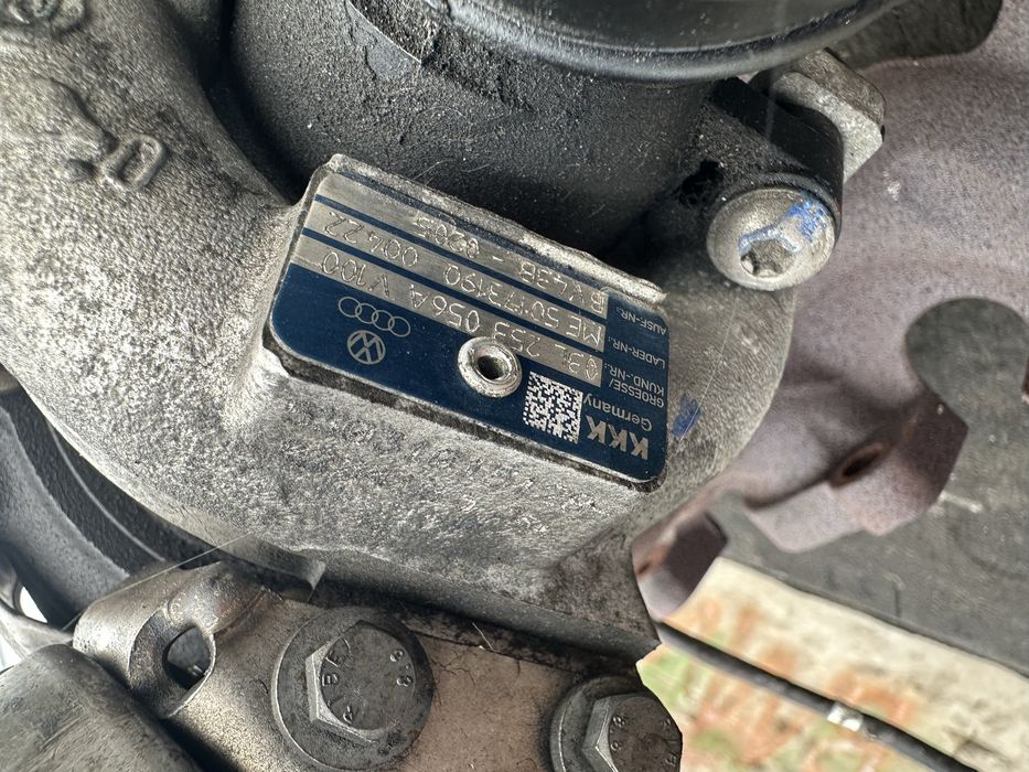 Турбо компресор турбина KKK 03l253056 a Audi Skoda Vw Eos