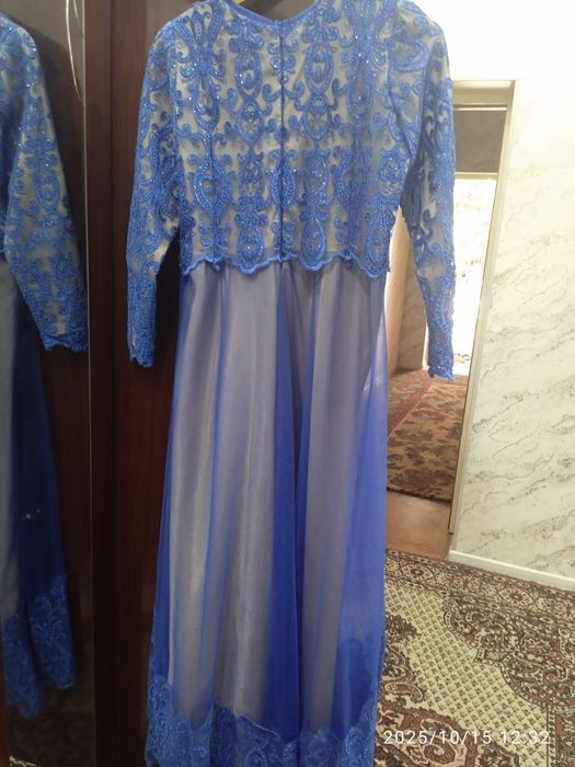 Oqshom libosi sotiladi 46-48 razmer.