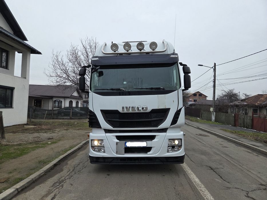 Iveco Stralis 420cp E6 / 2015 / 10.500€