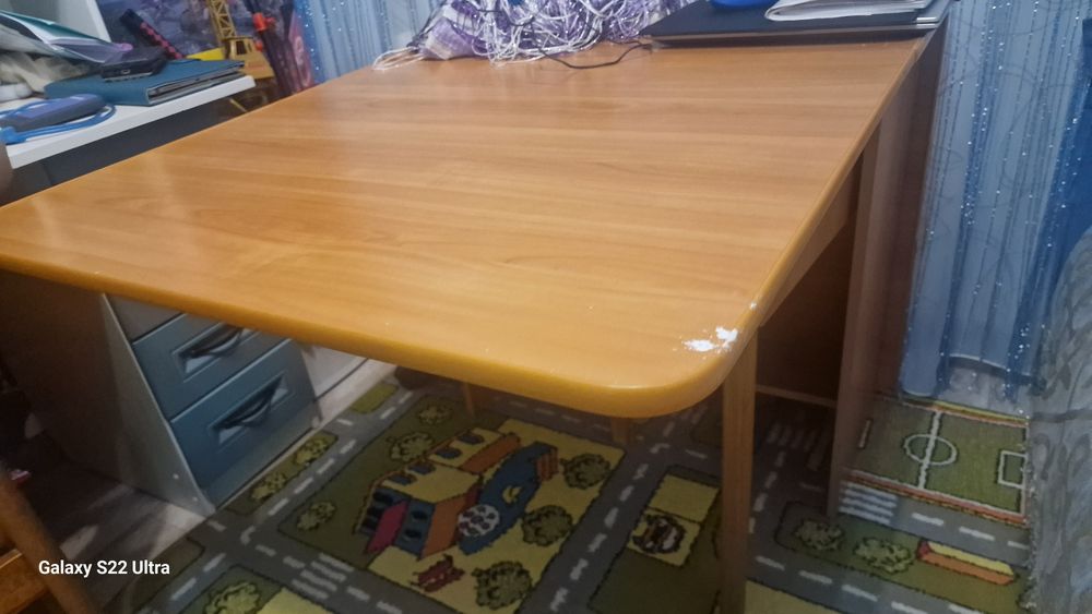 Продам Стол тумба