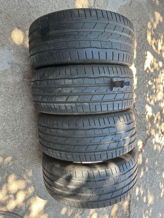 4бр. летни гуми 235/40/19 Hankook Ventus S1Evo3