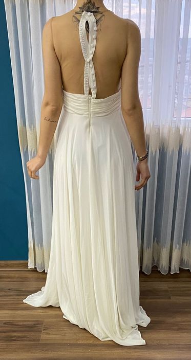 Официална бяла рокля