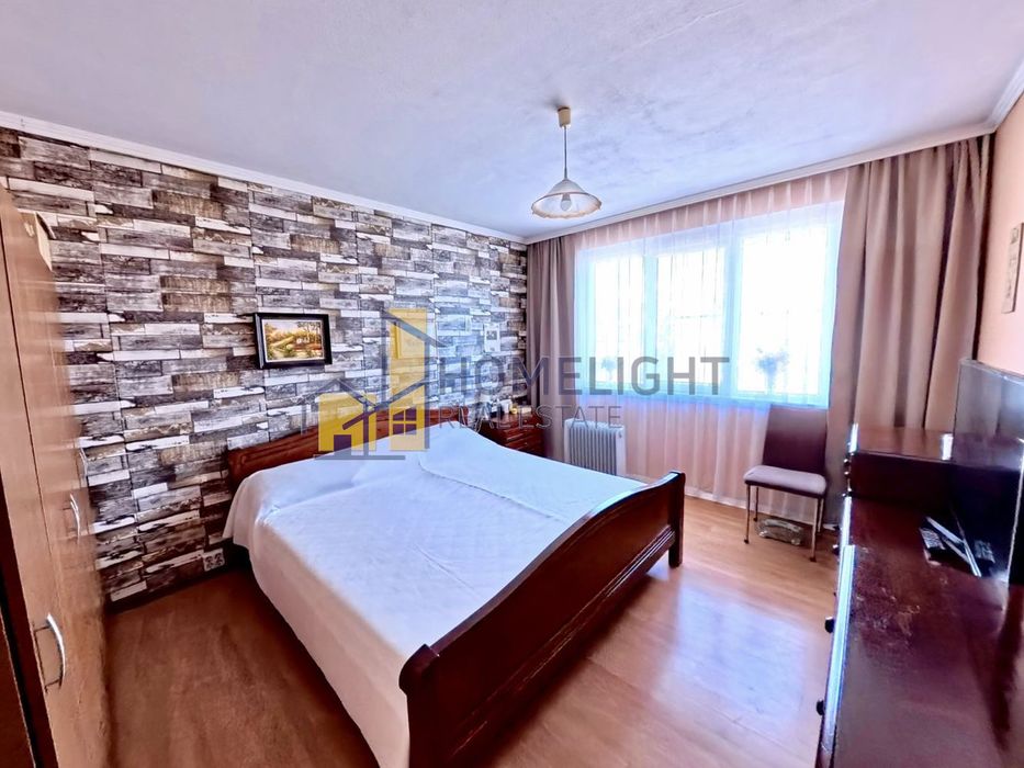 Двустаен апартамент в кв. Люлин 1