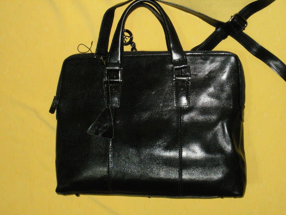 VIA VICTORIA нова бизнес чанта естествена кожа