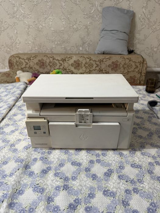 Принтер HP Laser Jet Pro M130