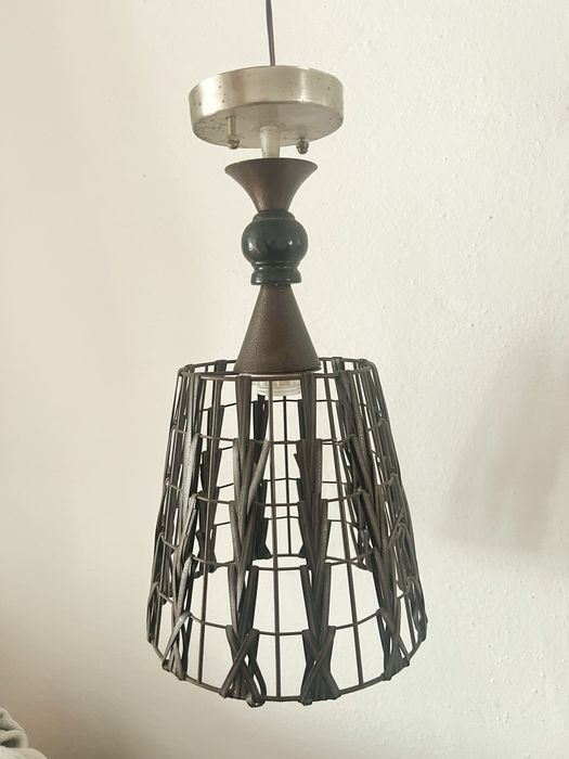 Люстра светильник продам