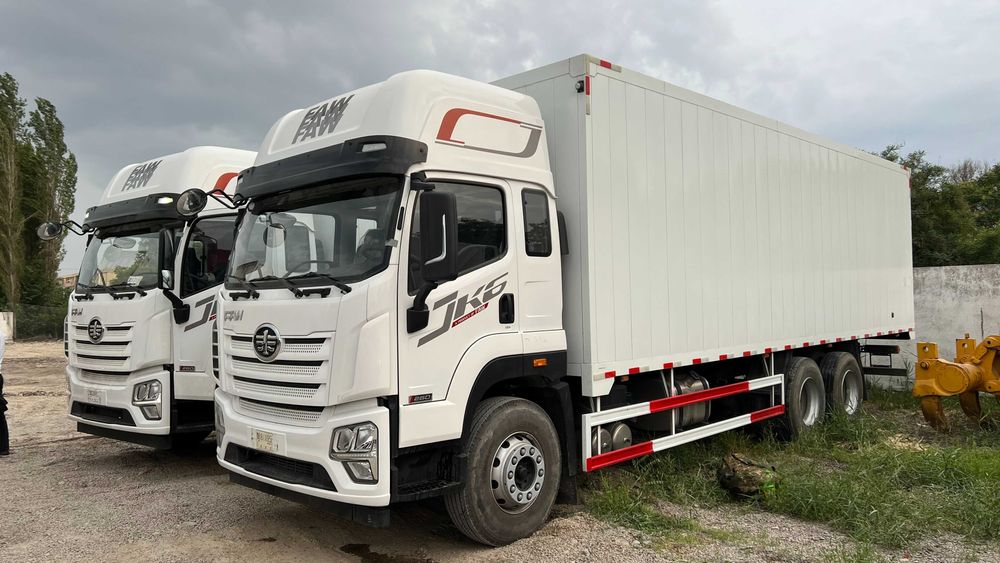 FAW 18 Tonna Isuzu o'rniga sifatli yuk mashinasi: