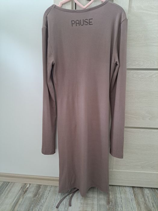 Рокля (pause) xs /s