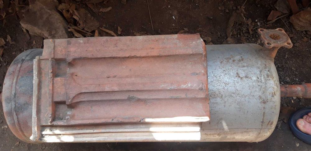 Продавам керемиди