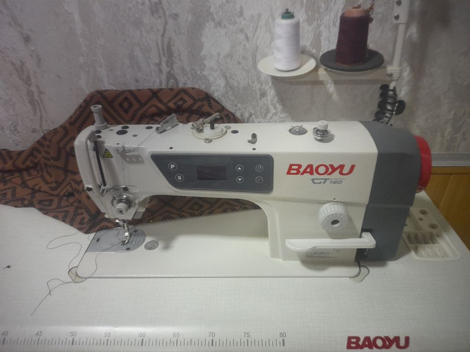 tikuv moshinasi sotiladi