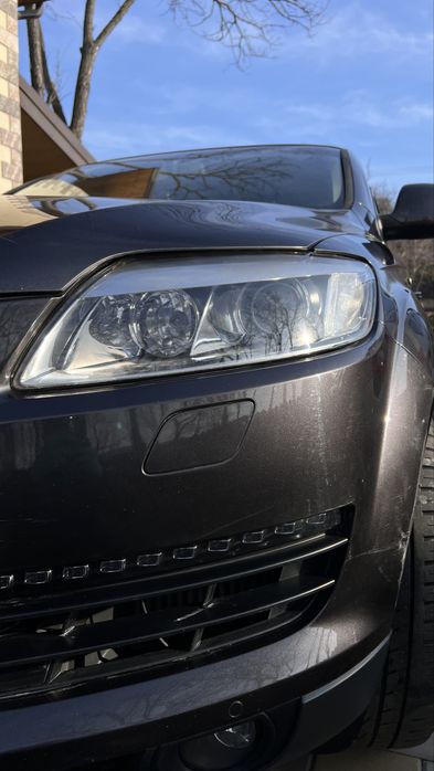 Detailing  faruri/stopuri auto