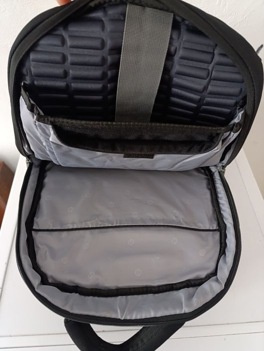 Ghiozdan laptop marca HP