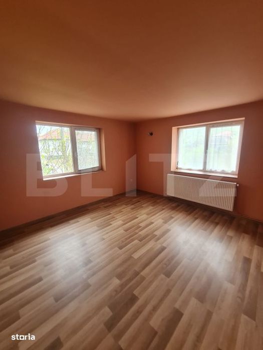 Casa individuala si 5.500 mp de teren intravilan, loc. Sanpaul, Cluj