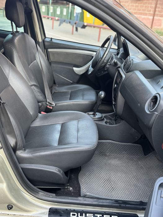 Продам рено Дастер 2013г