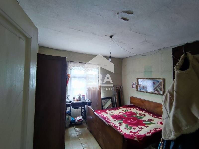 Прекрасен имот в село Книжовник