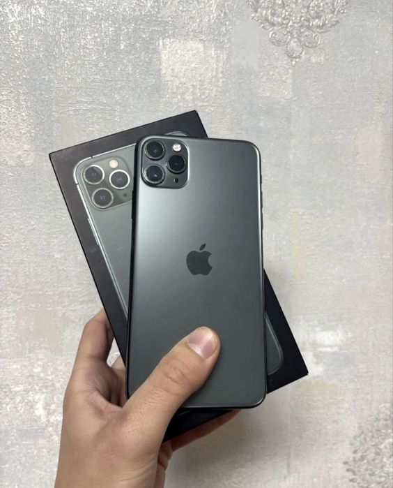 iphone 11 pro max 256 84% rodnoy ideal